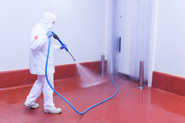 Best Machinery and Equipment Cleaning  in Fox Crossing, WI